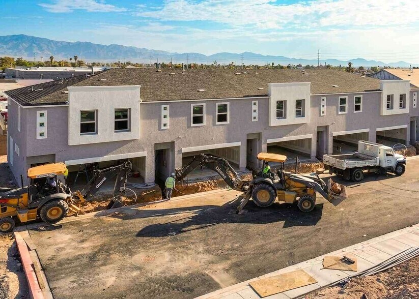 Primary Photo Of 4926 Sweet Vesper Dr, Las Vegas Apartments For Sale