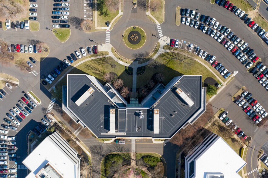 More Photos Of 6 Neshaminy Interplex, Trevose Office For Lease