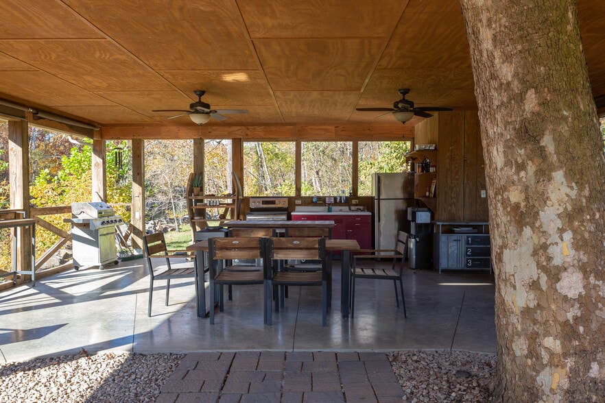 More Photos Of 4301 Longdale Furnace Rd, Clifton Forge Lodge Meeting Hall For Sale