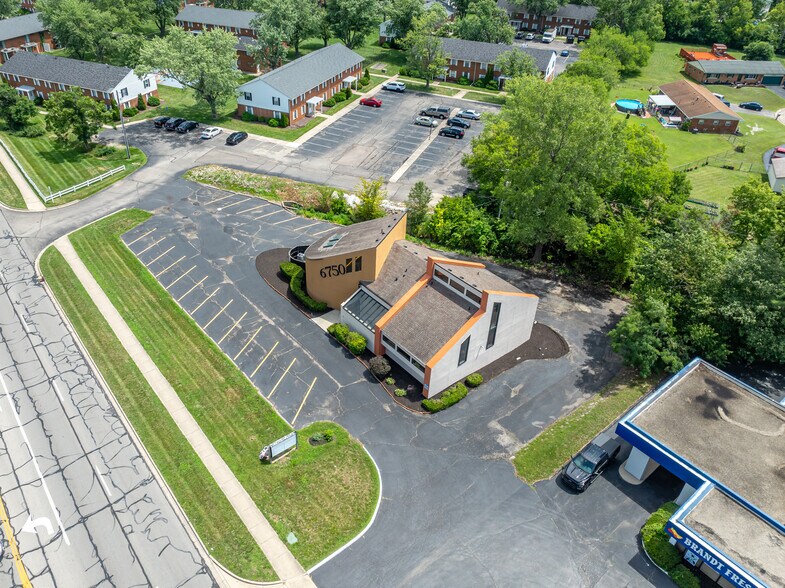 More Photos Of 6750 Brandt Pike, Huber Heights Medical For Sale