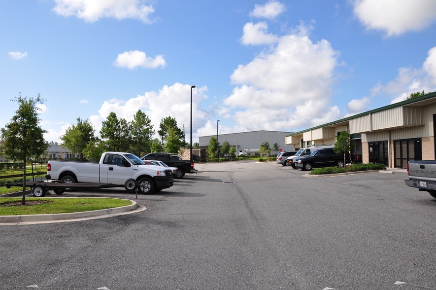 More Photos Of 6973 Highway Ave, Jacksonville Warehouse For Sale