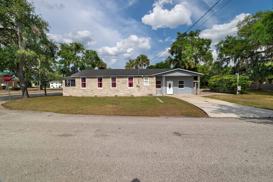More Photos Of 6108 Arlington Rd, Jacksonville Office For Sale