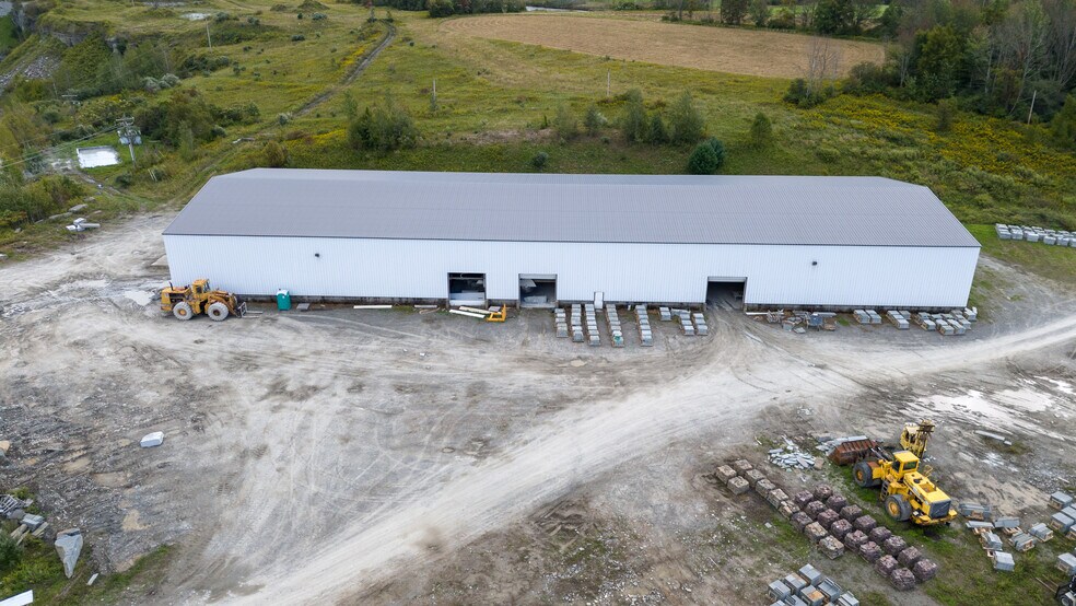 More Photos Of 441 Peck Hill Rd, New Milford Warehouse For Sale