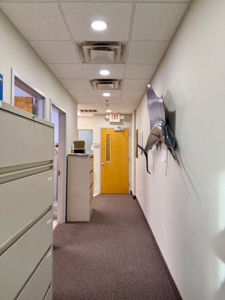 More Photos Of 333 Old Hook Rd, Westwood Medical For Sale