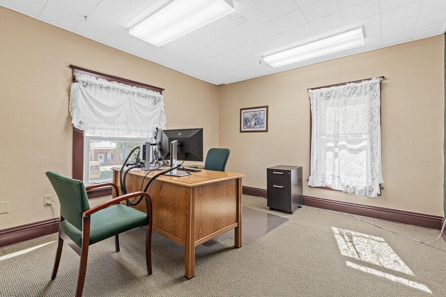 More Photos Of 227 S Arch Ave, New Richmond Office For Sale