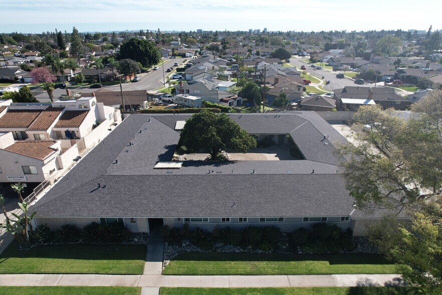 More Photos Of 2228 E Westport Dr, Anaheim Apartments For Sale