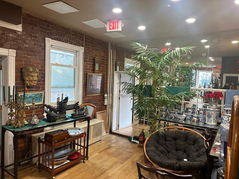 More Photos Of 1620 Wisconsin Ave NW, Washington Storefront Retail Office For Sale