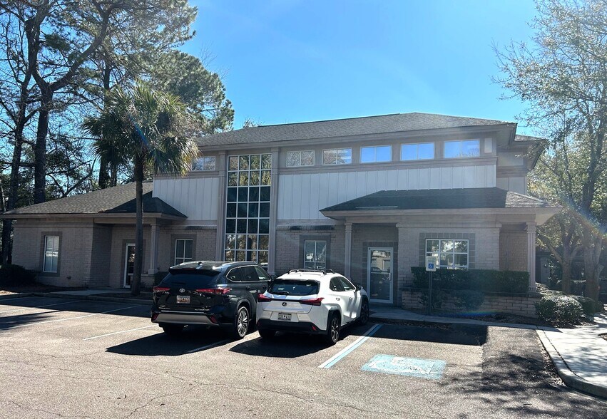 More Photos Of 1037 Chuck Dawley Blvd, Mount Pleasant Office For Sale