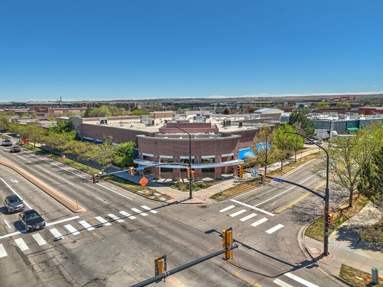 More Photos Of 2600 Pearl St, Boulder Freestanding For Lease