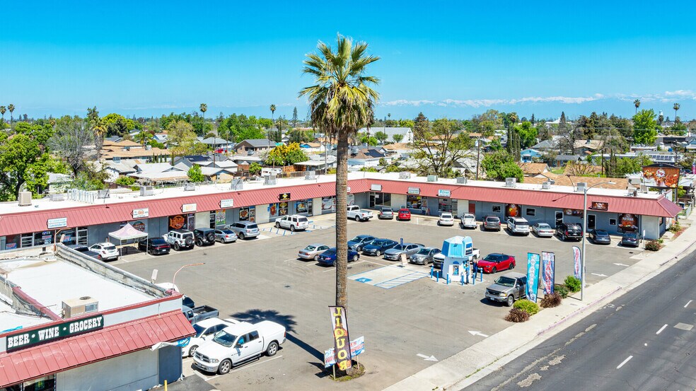 Primary Photo Of 736 W Inyo Ave, Tulare Storefront Retail Office For Lease