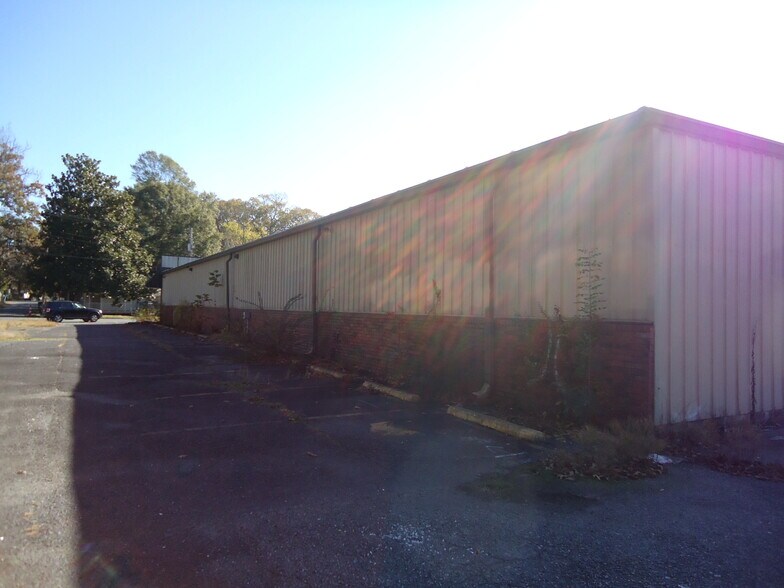 More Photos Of 1018 McNeal St, Malvern Lodge Meeting Hall For Sale