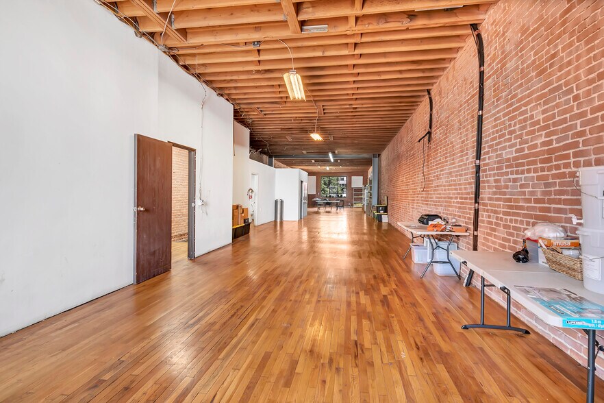 More Photos Of 1144 S Broadway, Los Angeles Office Residential For Lease
