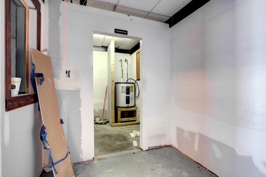 More Photos Of 4902 Fulton St, Houston Freestanding For Lease