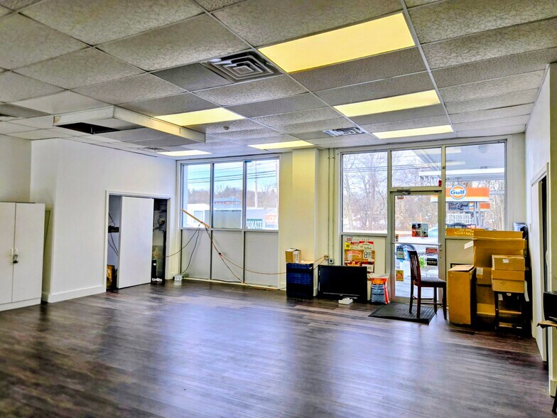 More Photos Of 261 Boston Rd, North Billerica General Retail For Sale