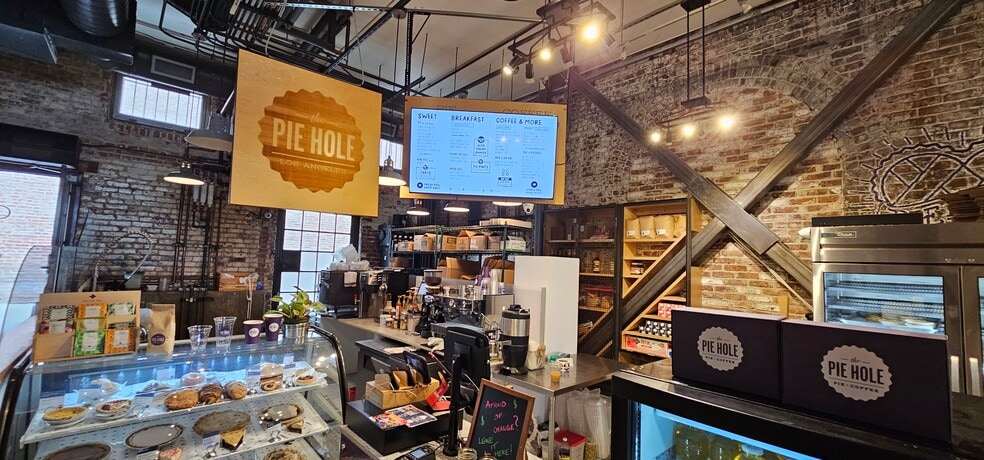 More Photos Of 55-61 E Colorado Blvd, Pasadena Storefront Retail Office For Lease