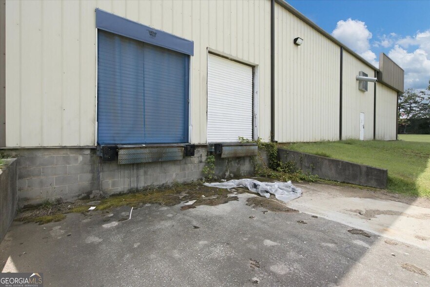 More Photos Of 524 Golf Course Rd, Tallapoosa Warehouse For Lease