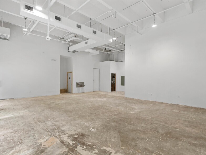 More Photos Of 1231 14th St, Miami Beach Storefront Retail Office For Lease