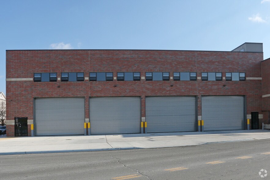 More Photos Of 57-45 Rust St, Maspeth Warehouse For Sale