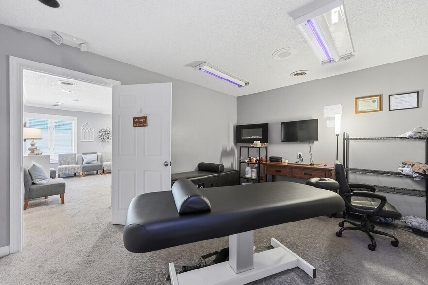 More Photos Of 12-16 Westwoods Dr, Liberty Office For Sale