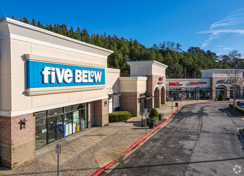 More Photos Of 3608-3690 Marketplace Blvd, East Point Unknown For Lease