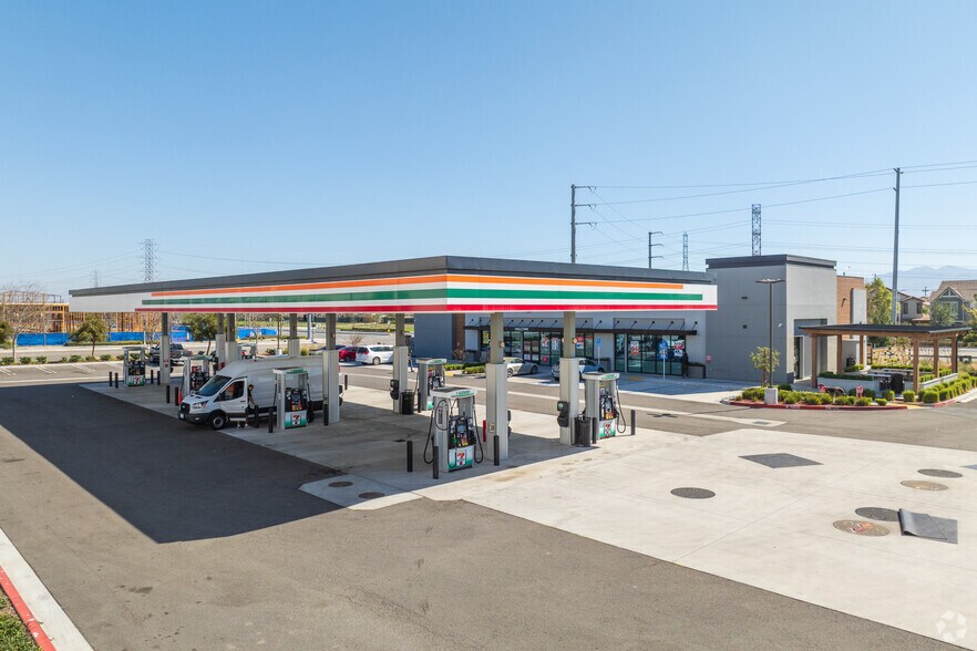 More Photos Of 15666 Hellman, Chino Convenience Store For Sale