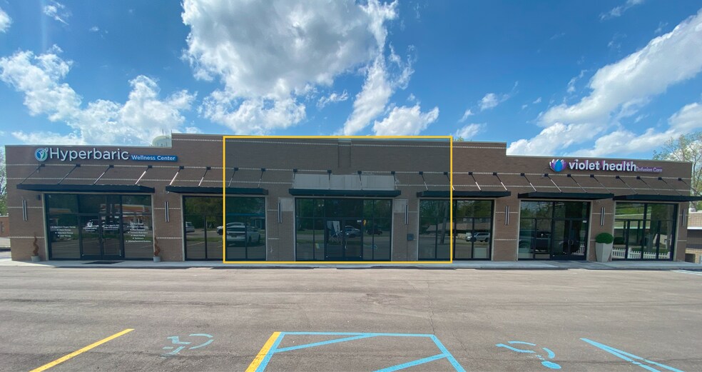 Primary Photo Of 2266 Orchard Lake Rd, Sylvan Lake Freestanding For Lease