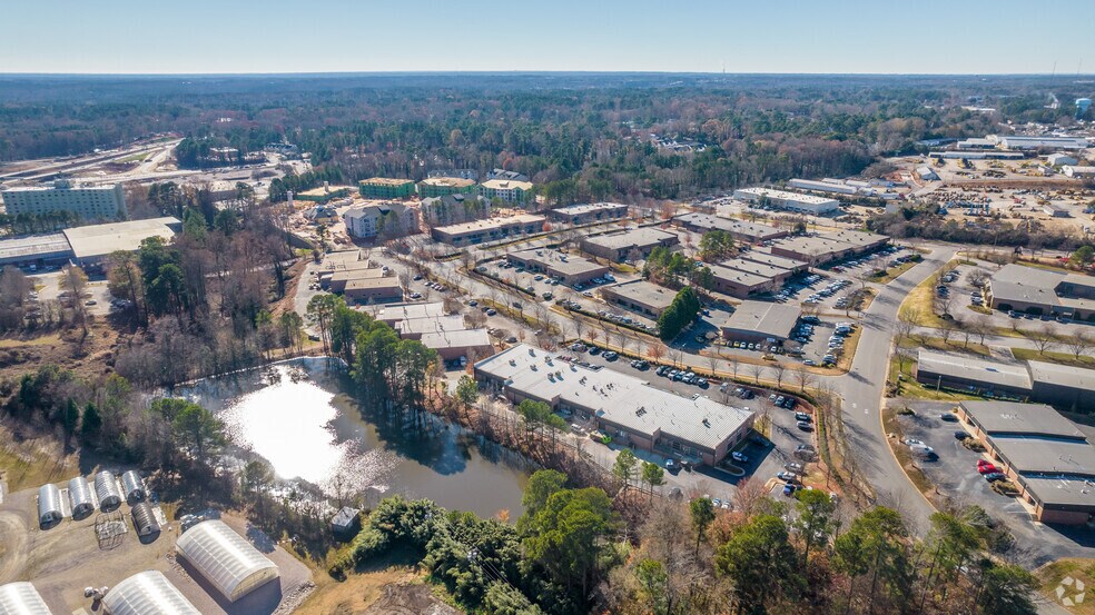 More Photos Of 617 Hutton St, Raleigh Research And Development For Lease