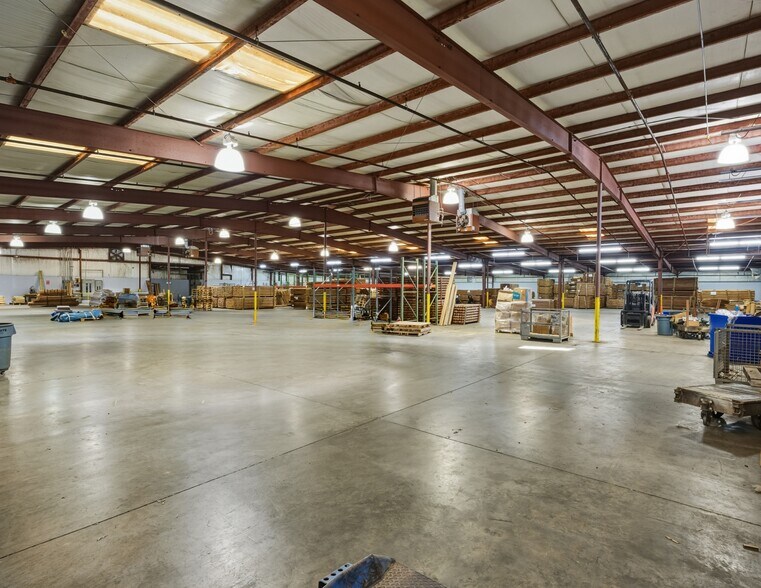 More Photos Of 349 Huntington Rd, Gaffney Warehouse For Lease