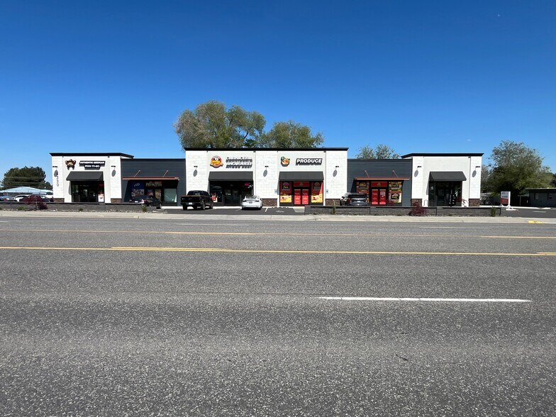 Primary Photo Of 4330 Van Giesen St, West Richland Storefront For Lease