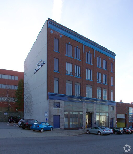 More Photos Of 207 Pocasset St, Fall River Warehouse For Lease