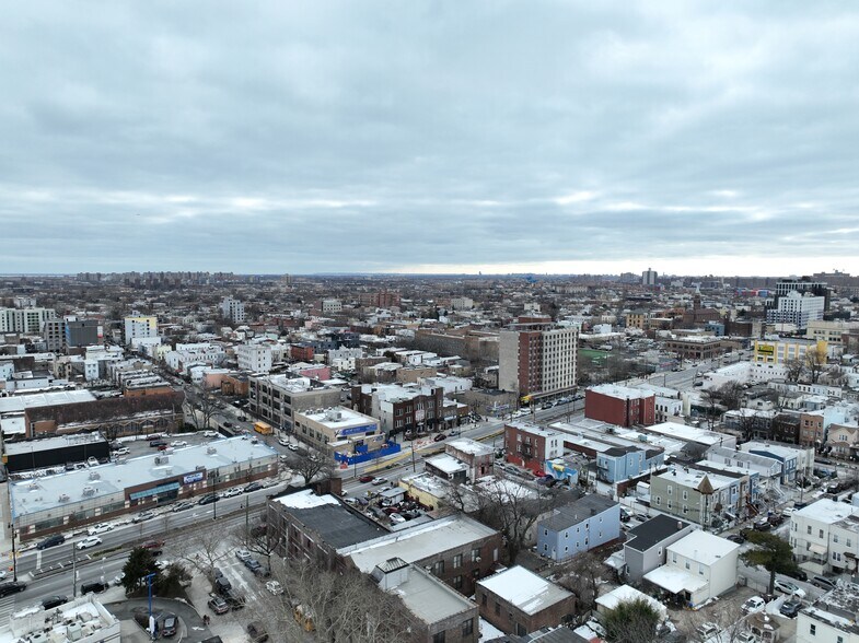 More Photos Of 3053 Atlantic Ave, Brooklyn Auto Repair For Sale