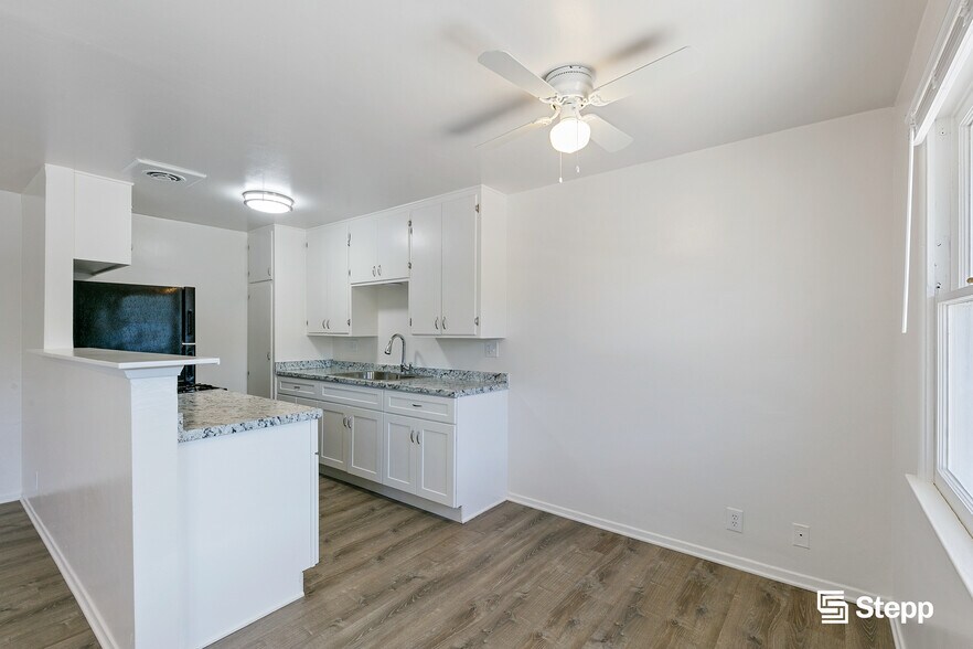 More Photos Of 1825 Stanley Ave, Signal Hill Apartments For Sale