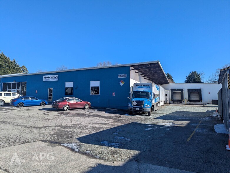 Primary Photo Of 226 Chub Lake St, Roxboro Light Distribution For Sale