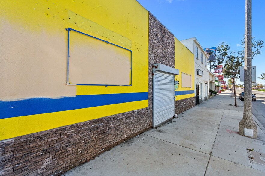 More Photos Of 4816-4820 Firestone Blvd, South Gate Restaurant For Lease