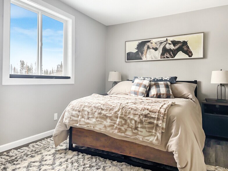 More Photos Of 38780 Longmere Way, Soldotna Hospitality For Sale