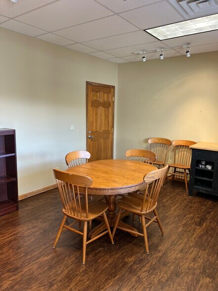 More Photos Of 69 Edwards Access Rd, Edwards Office For Lease