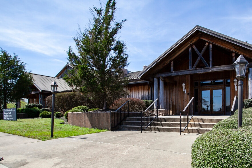 More Photos Of 8770 North Creek Blvd, Southaven Golf Course Driving Range For Sale