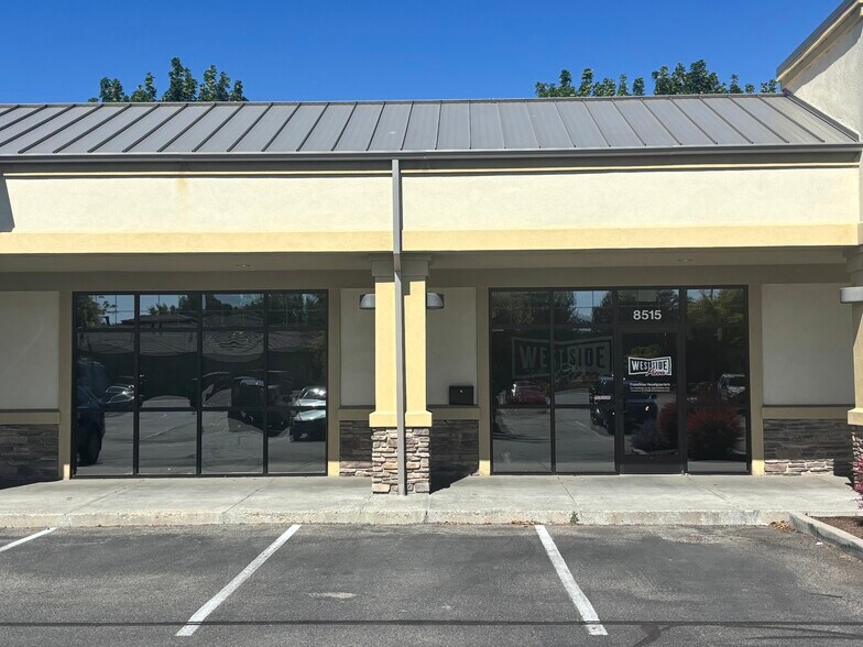 More Photos Of 8505-8517 W Overland Rd, Boise Restaurant For Lease