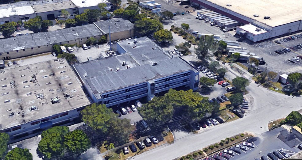 More Photos Of 7372 NW 35th Ter, Miami Office For Lease