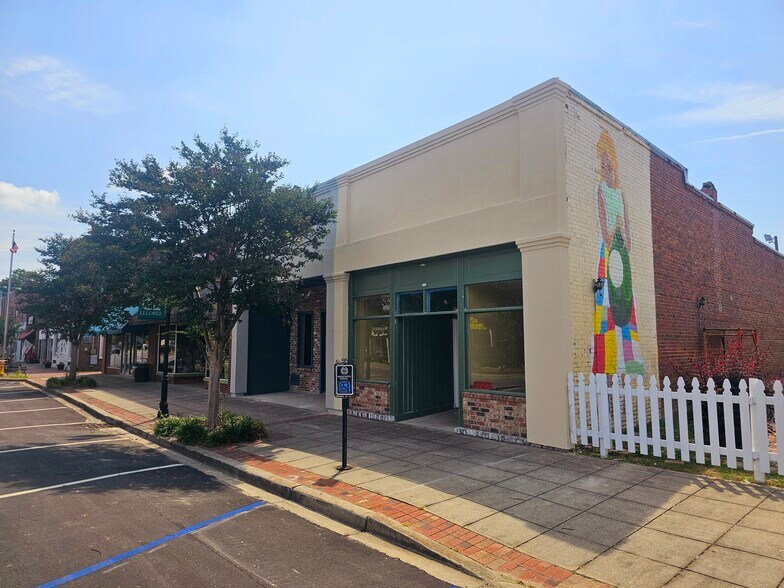 More Photos Of 2727 Cleveland St, Elloree Restaurant For Sale