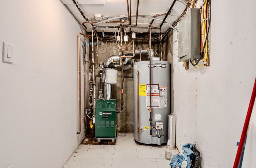 More Photos Of 776 Hempstead Ave, West Hempstead Specialty For Sale