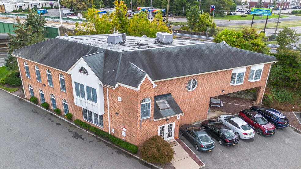 More Photos Of 271 Route 46 W, Fairfield Medical For Lease