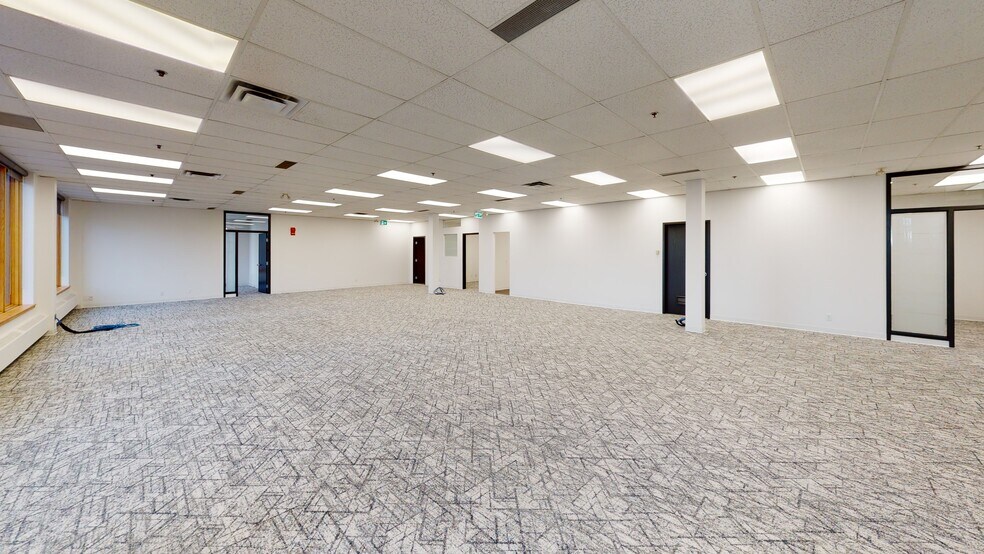 More Photos Of 326 11th Ave SW, Calgary Office For Lease