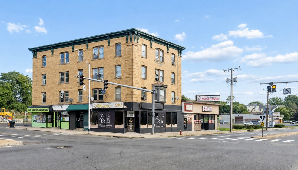 More Photos Of 246-252 North St, New Britain Apartments For Sale
