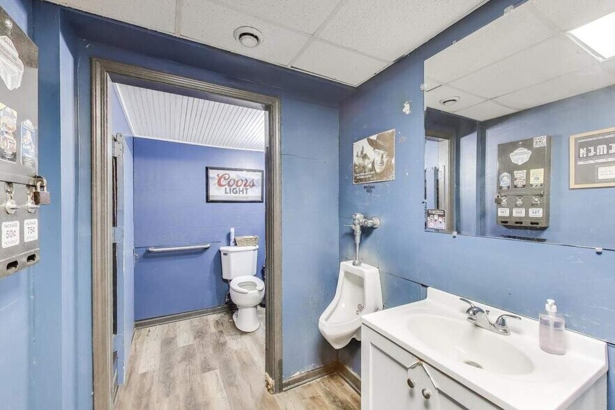 More Photos Of 26211 W IL Route 173, Antioch Restaurant For Sale