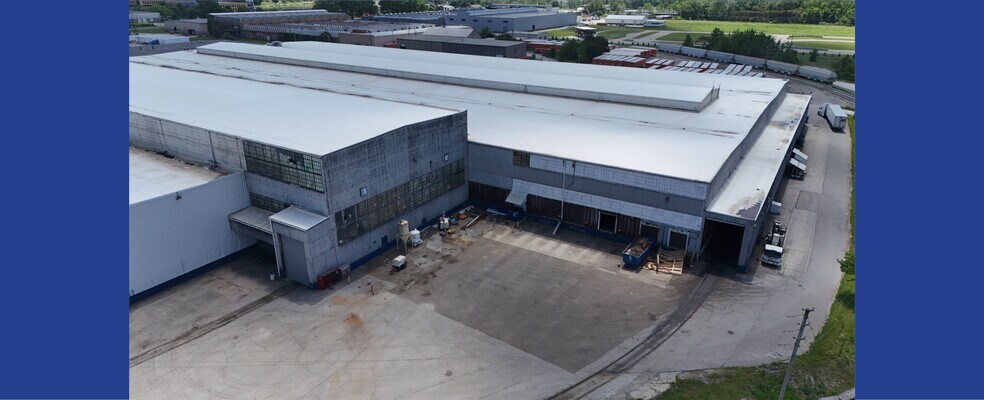 More Photos Of 1564 Firestone Pky, Akron Warehouse For Lease
