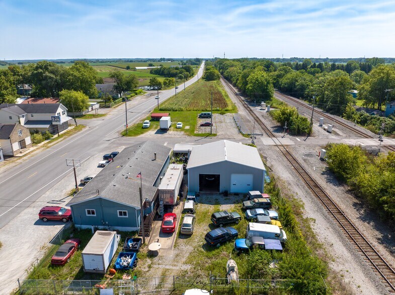 More Photos Of 300 Railroad Ave, Wheeler Auto Repair For Sale