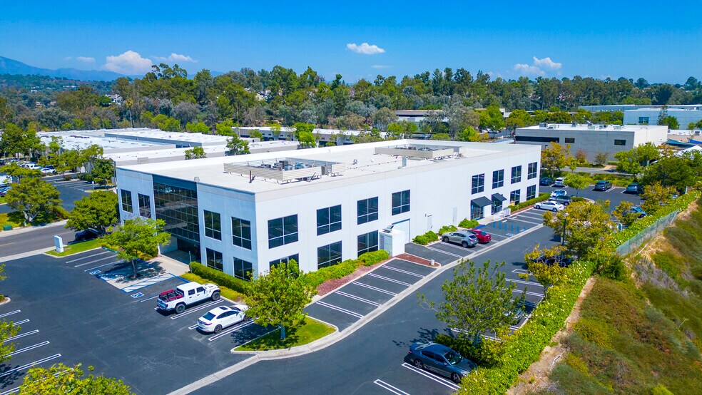 More Photos Of 23351-23361 Madero, Mission Viejo Research And Development For Lease