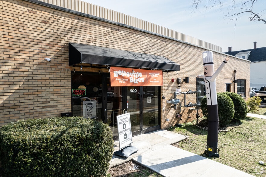 More Photos Of 500 Cortlandt St, Belleville Restaurant For Lease