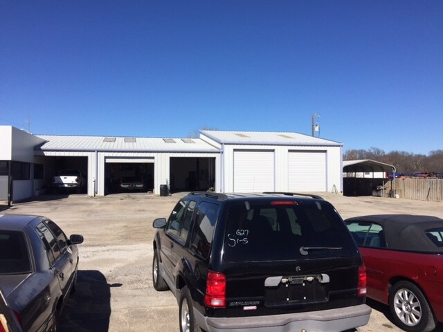 More Photos Of 3218 N Main St, Cleburne Auto Dealership For Lease